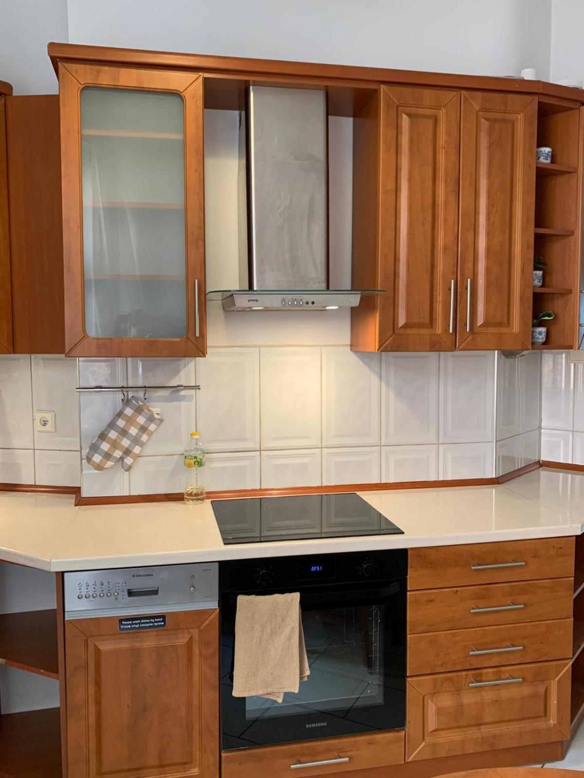 Bright And Spacious Apartment Szczecin Bagian luar foto